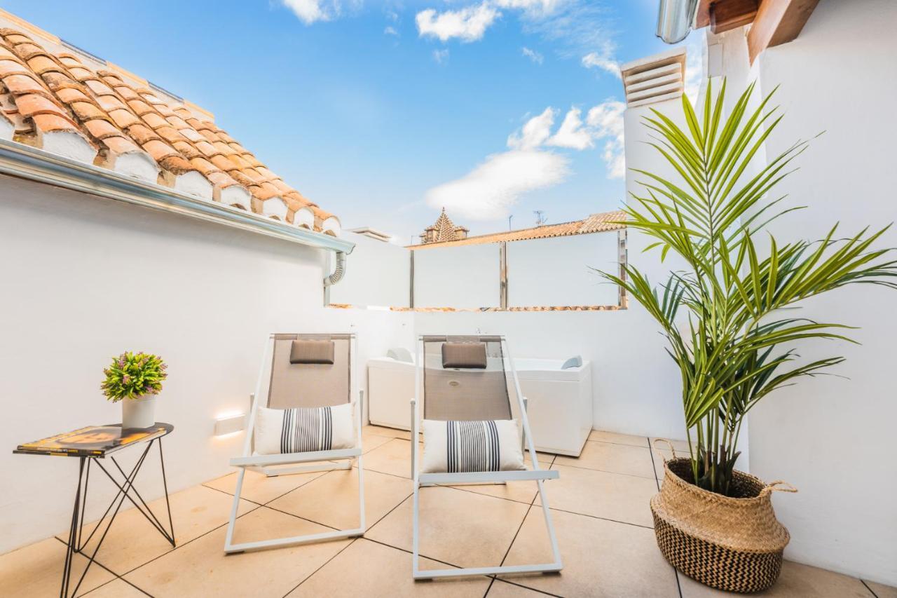 Debambu Suites Málaga Exterior foto